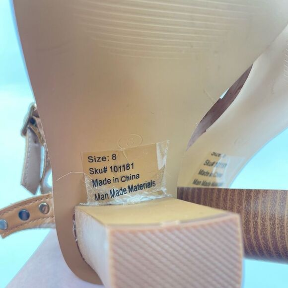 Torrid Womens Heels Strappy Sandals Metal Embellishment Brown Camel Size 8 - Picture 14 of 15